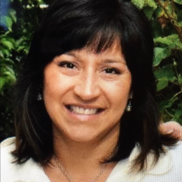 Meet your Posher, Genifer - Picture 4 of 4